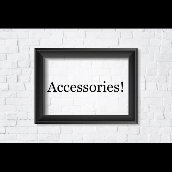 Accessories! - Picture 1 of 1
